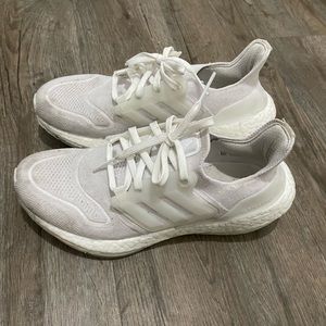 adidas ultraboost 22